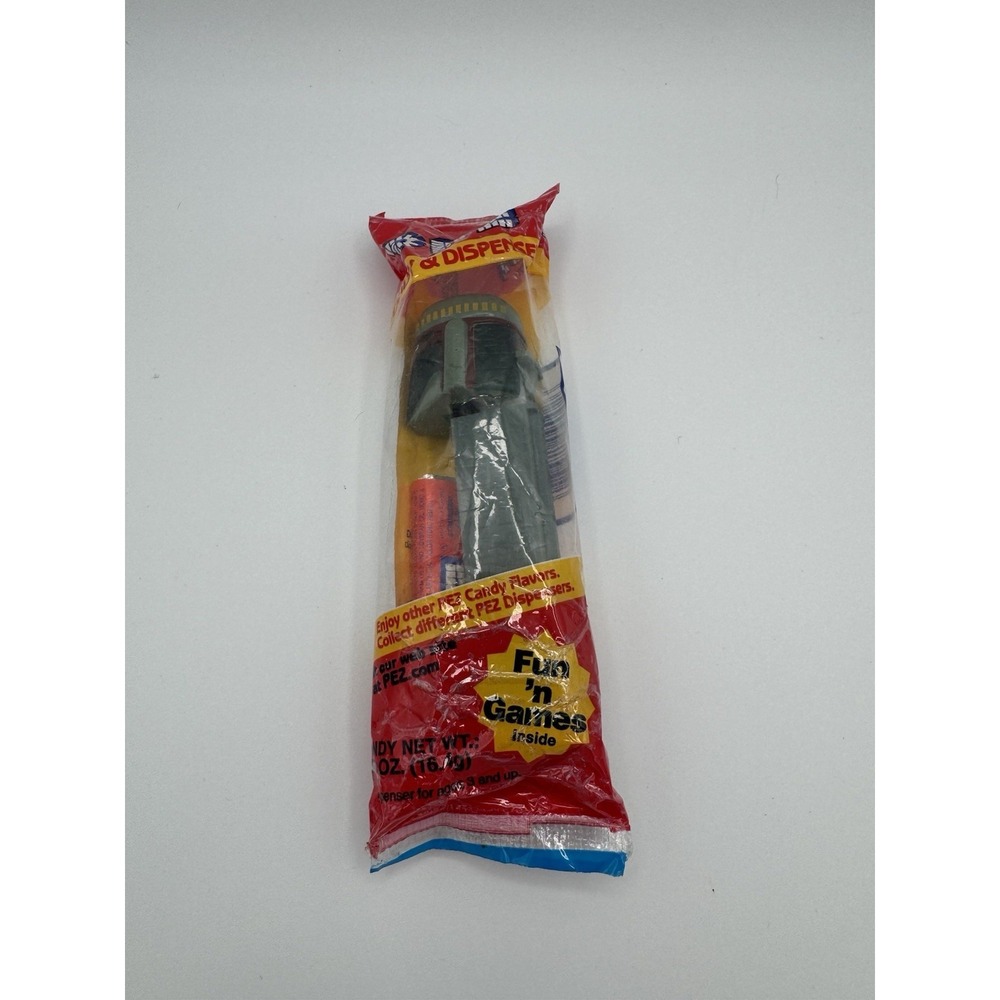 Vintage Star Wars Boba Fett PEZ Candy Dispenser 1997 Vintage - NEW
